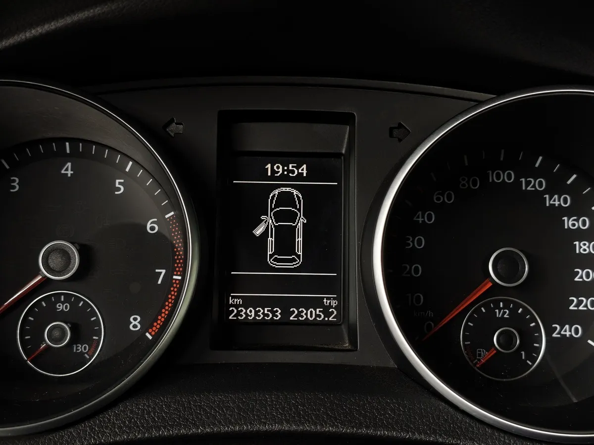 Volkswagen Golf 1.4 TSI MT (122 л.с.) Trendline Синий в АВИЛОН. Слайд №12