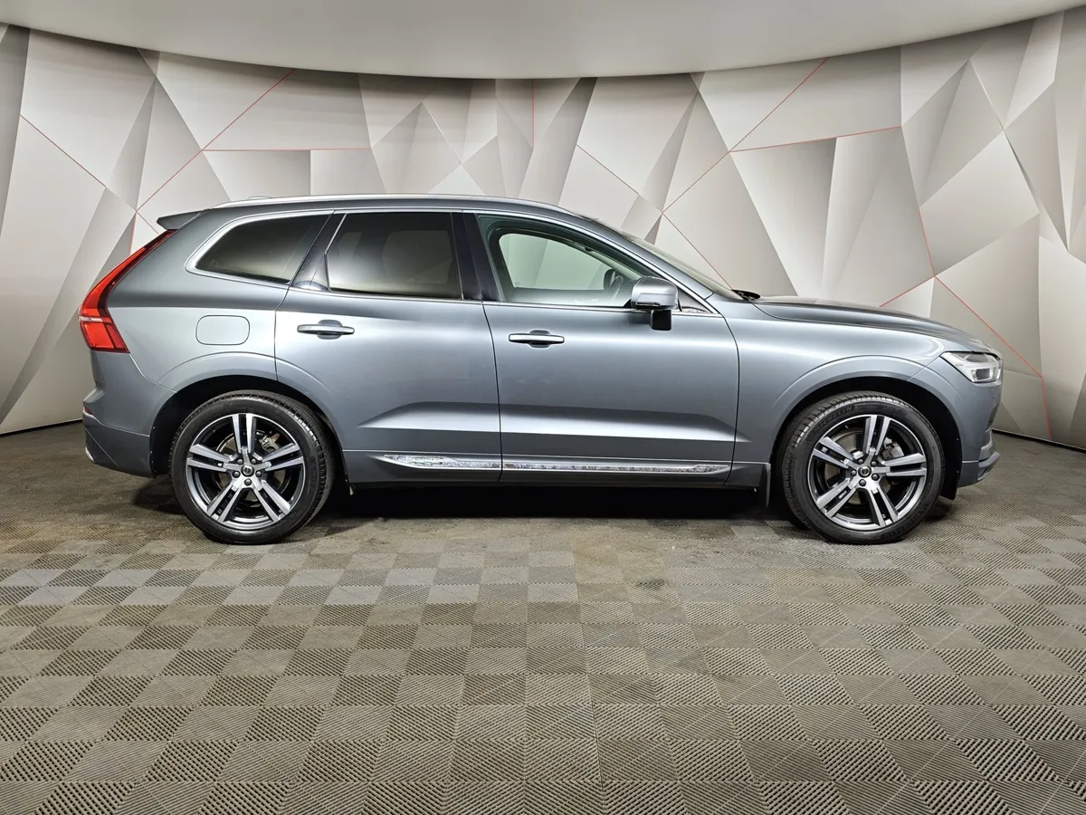 Volvo XC60 2.0 D5 AT AWD (235 л.с.) Momentum Серый в АВИЛОН. Слайд №25