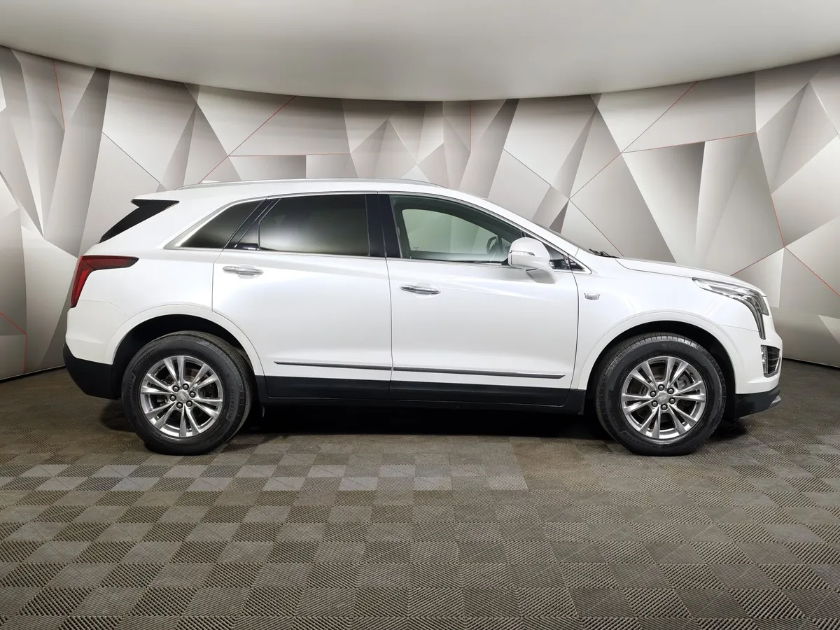 Cadillac XT5 2.0T АТ AWD (200 л.с.) Premium Luxury Белый в АВИЛОН. Слайд №6