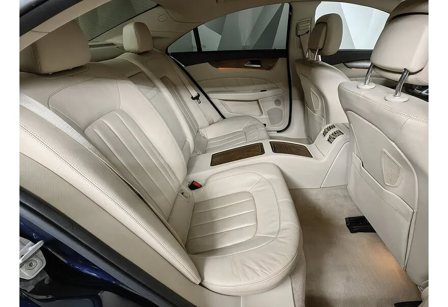 Mercedes-Benz CLS 350 d AT 4Matic (249 л.с.) Синий в АВИЛОН. Слайд №16