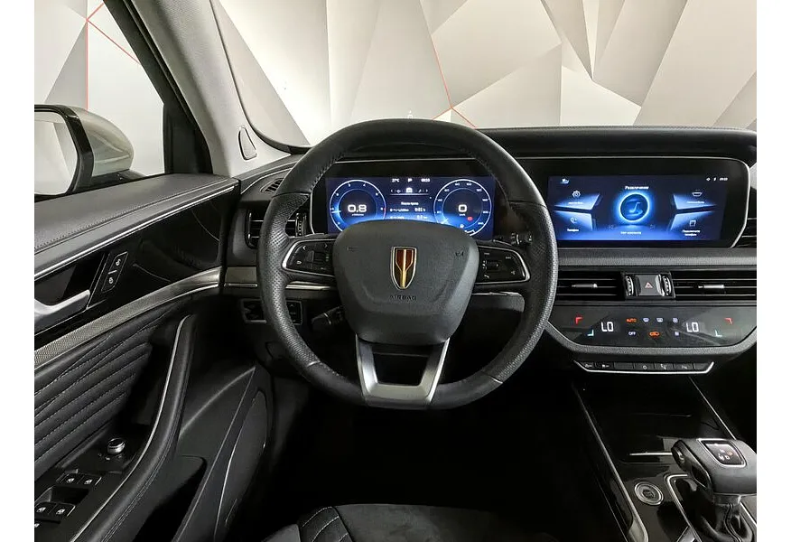 АВИЛОН - Hongqi HS5 2.0 AT 4WD (224 л.с.) Comfort Черный - slide 8