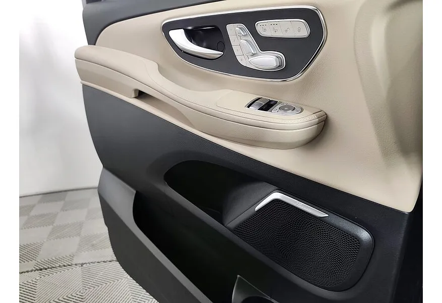 АВИЛОН - Mercedes-Benz V-Класс V 300 d L3 4MATIC 9G-TRONIC (237 л.с.) Exclusive Черный - slide 20