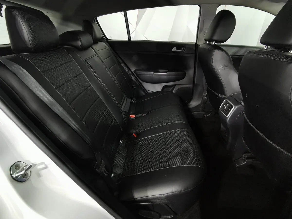 Kia Sportage 2.0 AT (150 л.с.) Белый в АВИЛОН. Слайд №15