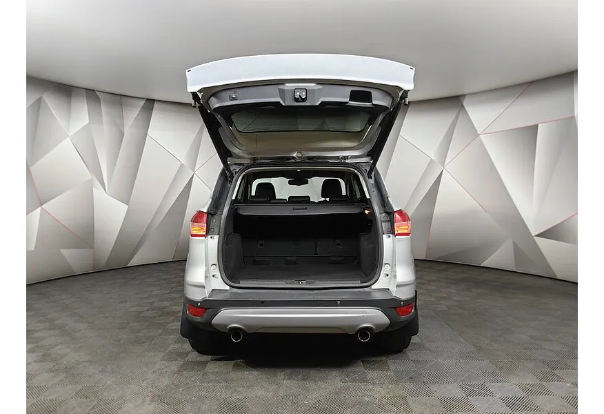 Ford Kuga 1.6 EcoBoost AT AWD (150 л.с.) Titanium Серебристый в АВИЛОН. Слайд №11