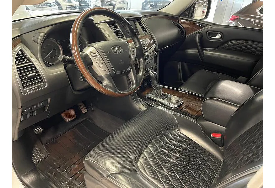 АВИЛОН - Infiniti QX80 5.6 АТ AWD (405 л.с.) Белый - slide 4