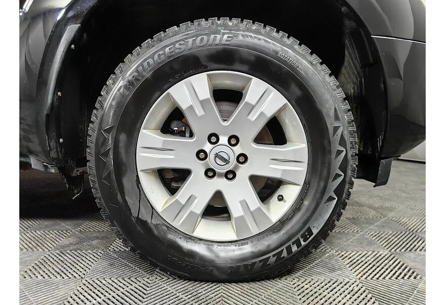 Nissan Pathfinder 2.5 dCi AT (174 л.с.) Черный в АВИЛОН. Слайд №9