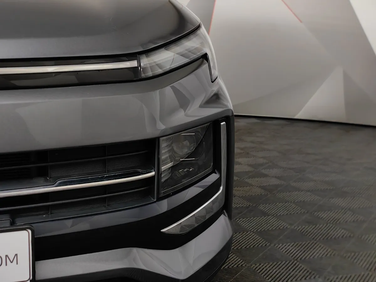 Москвич 3 1.5 CVT (150 л.с.) Standart Серый в АВИЛОН. Слайд №10