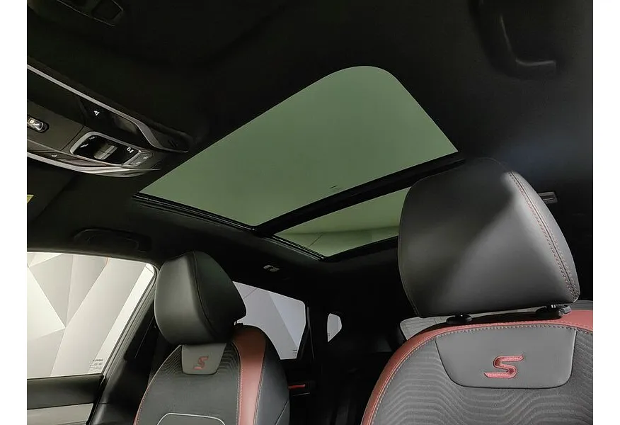 Geely Coolray 1.5T 7DCT 2WD (150 л.с.) Flagship Серый в АВИЛОН. Слайд №22