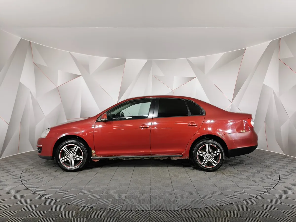 Volkswagen Jetta 1.6 DSG (102 л.с.) Красный в АВИЛОН. Слайд №5