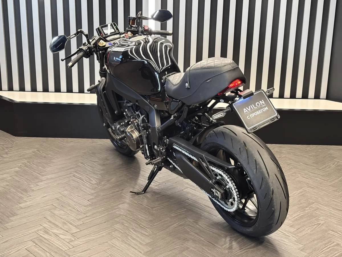 Yamaha XSR900 888 см³ (120 л.с.) (120) 888 Черный в АВИЛОН. Слайд №5