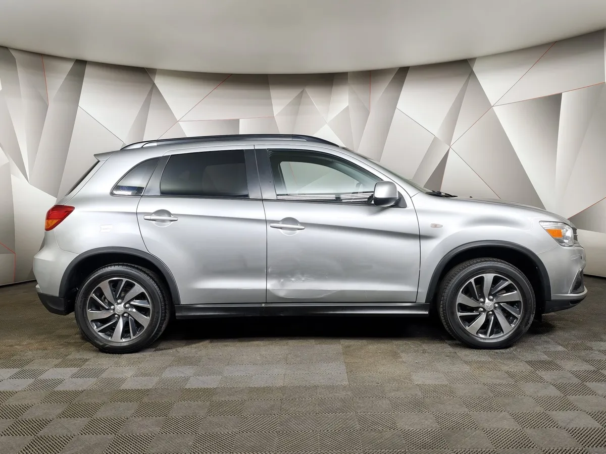 Mitsubishi ASX 2.0 CVT 4WD (150 л.с.) Серебристый в АВИЛОН. Слайд №6