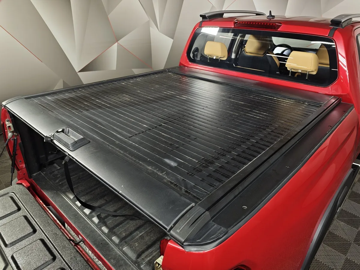 Changan HUNTER PLUS 2.0 AT 4WD (226 л.с.) Luxe Красный в АВИЛОН. Слайд №25