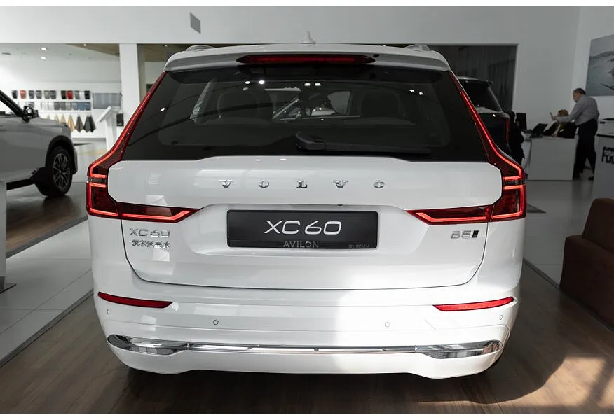 Volvo XC60 2.0 AT AWD (264 л.с.) Luxury Edition Белый в АВИЛОН. Слайд №4