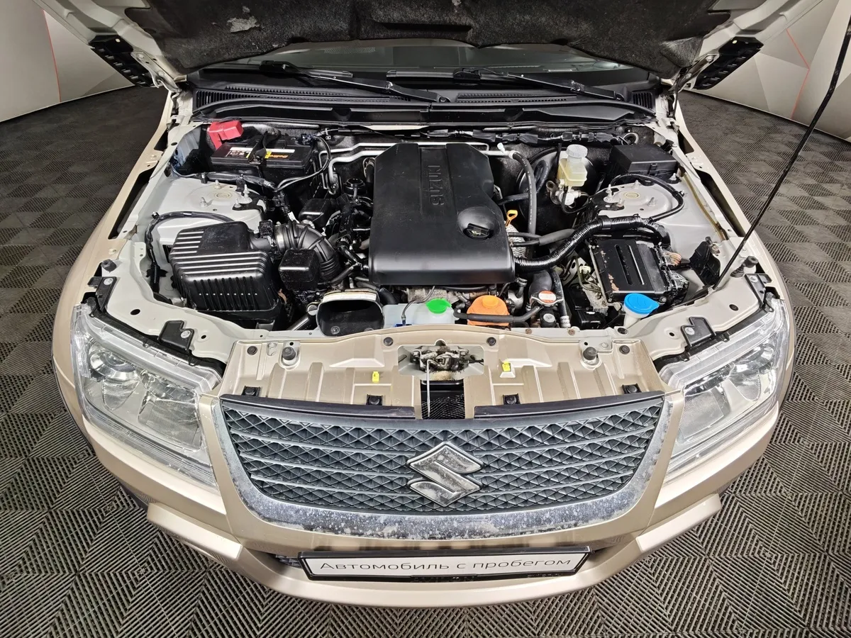 Suzuki Grand Vitara 2.4 AT (169 л.с.) Бежевый в АВИЛОН. Слайд №11