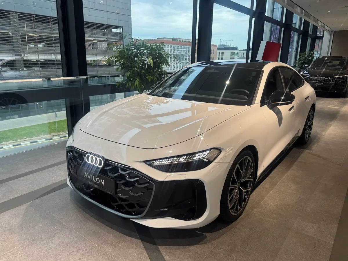 АВИЛОН - Audi A5 2.0 40 TFSI S-tronic quattro (204 л.с.) Белый - slide 10192177