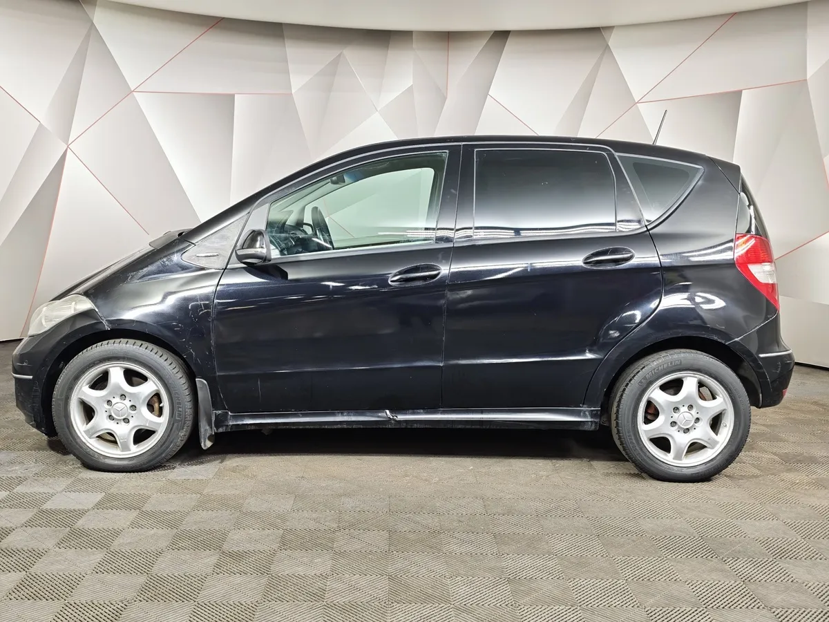 Mercedes-Benz A-Класс A 200 Turbo Autotronic (193 л.с.) Черный в АВИЛОН. Слайд №5