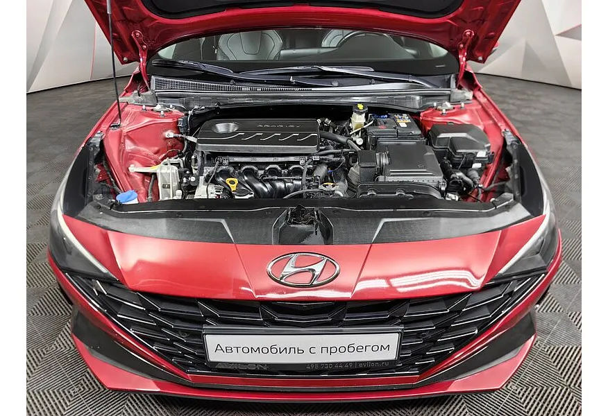 Hyundai Elantra 1.6 AT (128 л.с.) Elegance Красный в АВИЛОН. Слайд №17