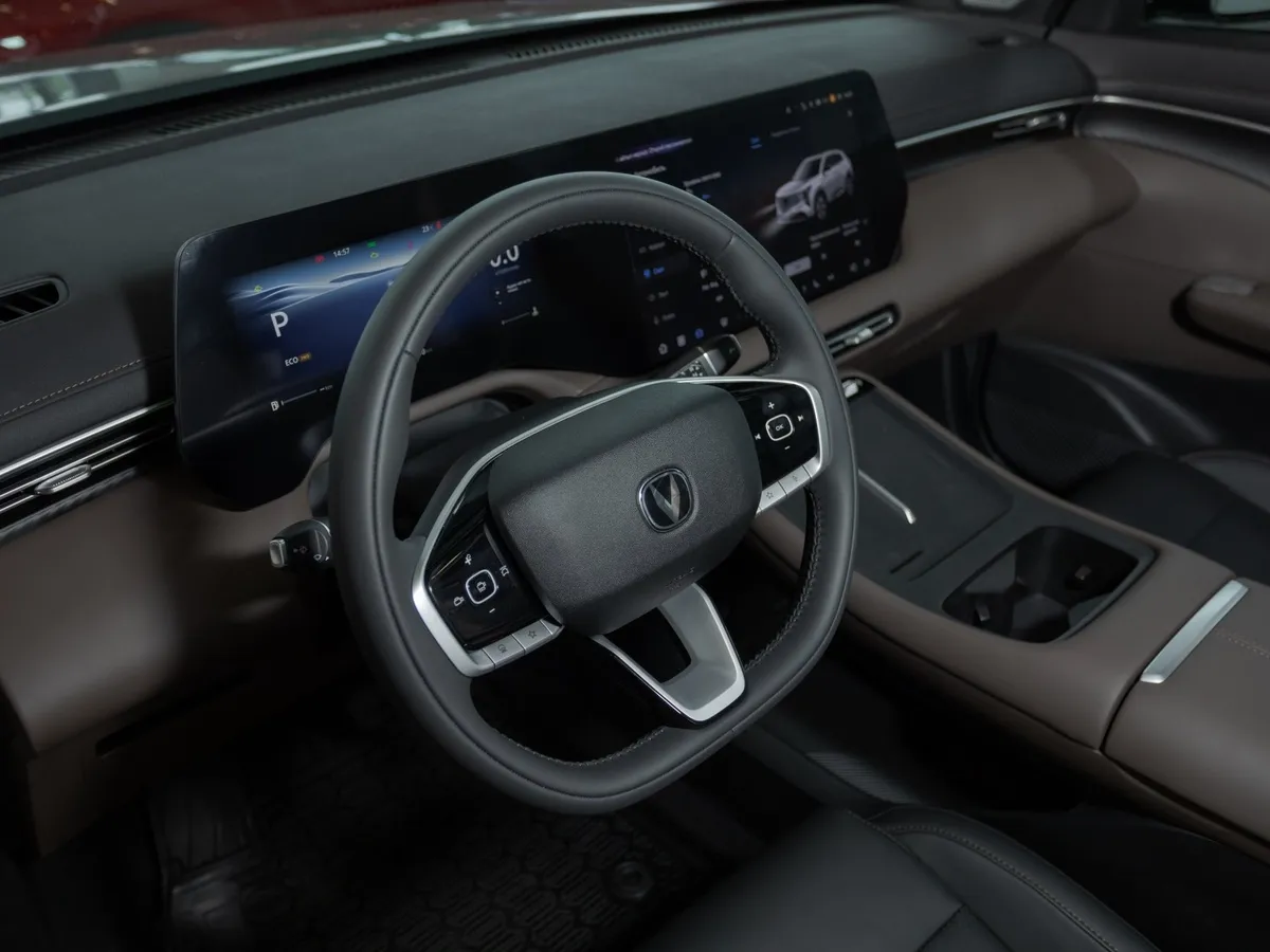 Changan UNI-S 1.5T 7DCT 4WD (181 л.с.) Техно Серый в АВИЛОН. Слайд №9