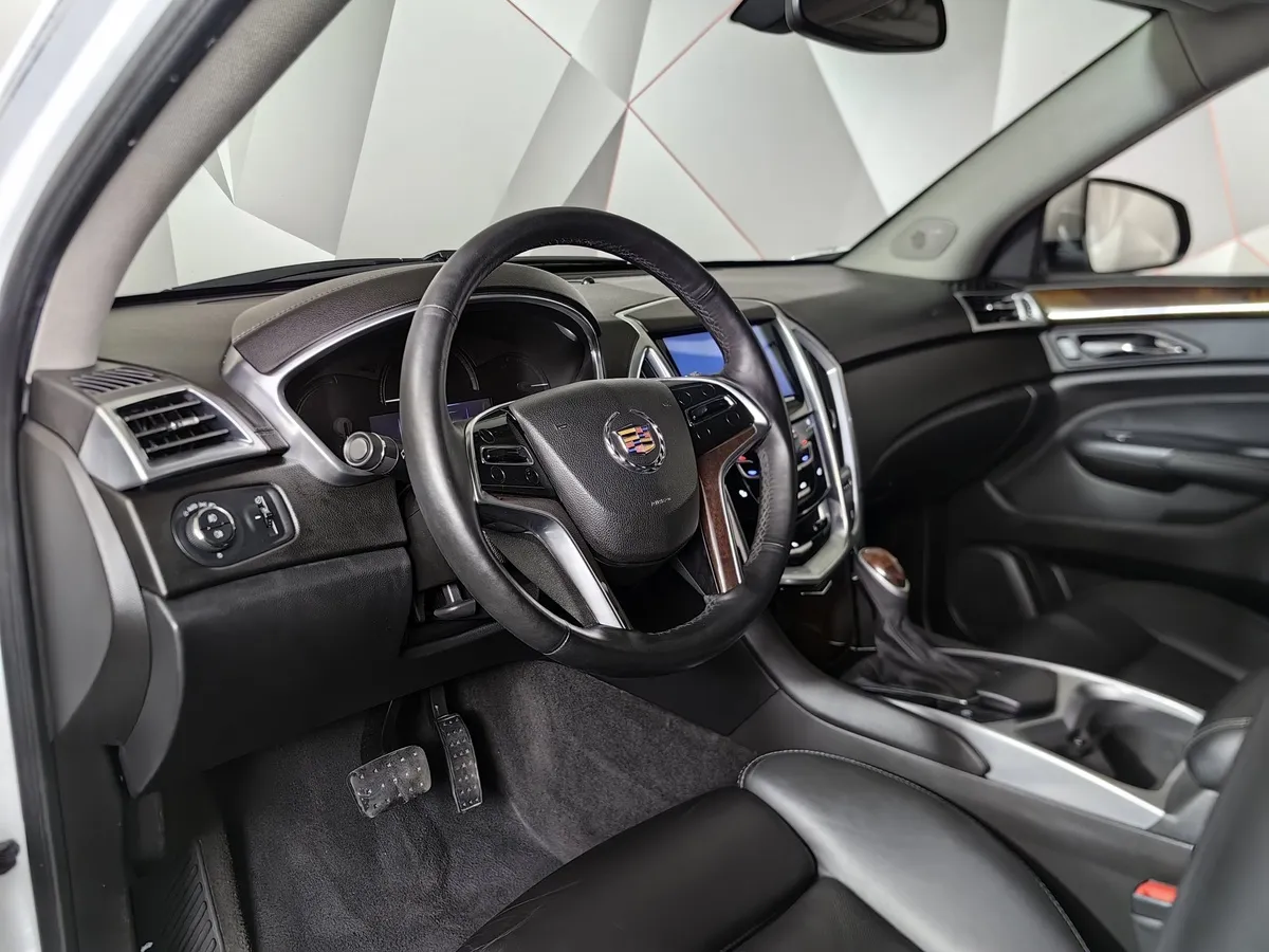 Cadillac SRX 3.0 AT (249 л.с.) Белый в АВИЛОН. Слайд №18