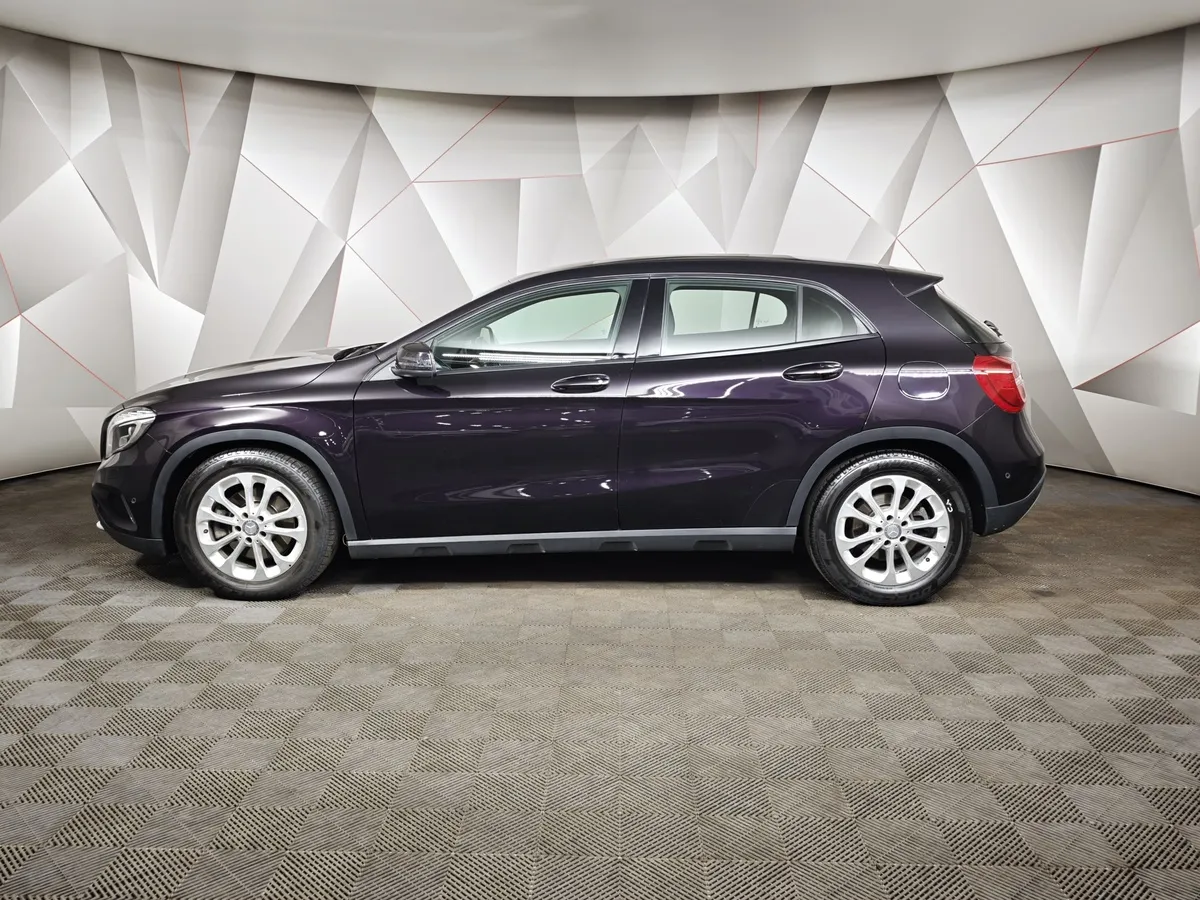 Mercedes-Benz GLA 250 7G-DCT 4MATIC (211 л.с.) Особая серия Фиолетовый в АВИЛОН. Слайд №5