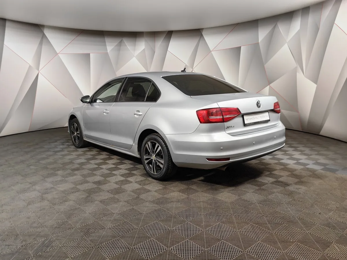 Volkswagen Jetta 1.6 MPI AT (105 л.с.) Trendline Серебристый в АВИЛОН. Слайд №4