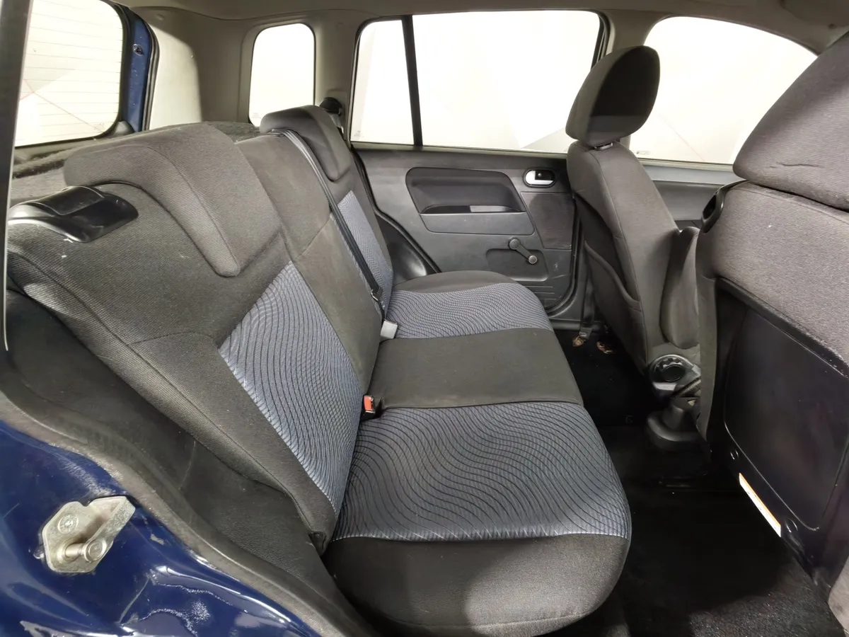 Ford Fusion 1.4 MT (80 л.с.) Trend Синий в АВИЛОН. Слайд №13