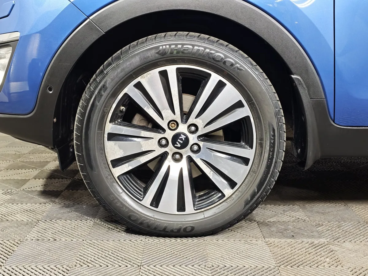 Kia Sportage 2.0 AT 4WD (150 л.с.) Luxe Синий в АВИЛОН. Слайд №9
