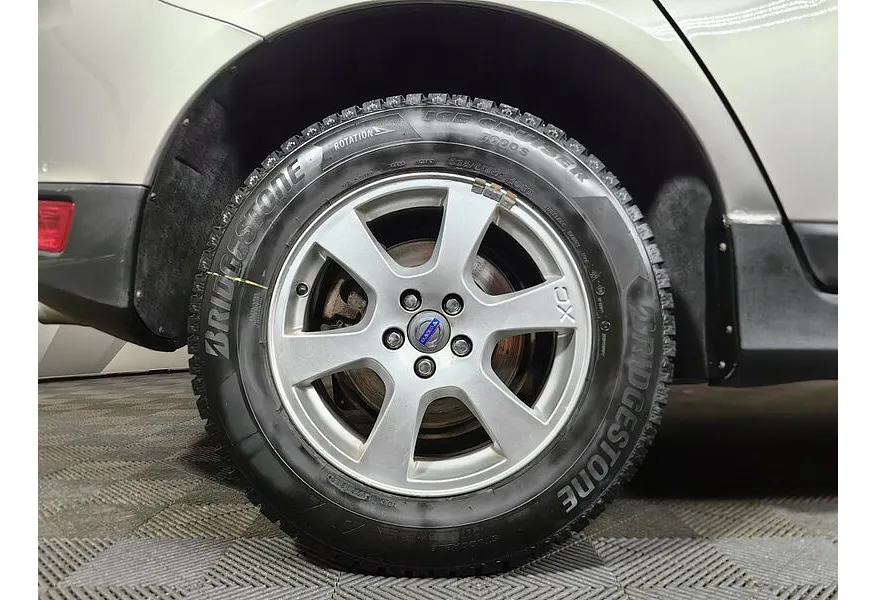 Volvo XC60 2.4 D Geartronic AWD (163 л.с.) Бежевый в АВИЛОН. Слайд №9