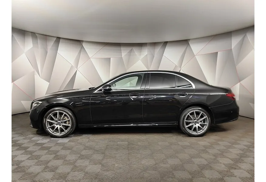 АВИЛОН - Mercedes-Benz E-Класс E 200 4MATIC 9G-TRONIC (197 л.с.) Sport (Локальная сборка) Черный - slide 2
