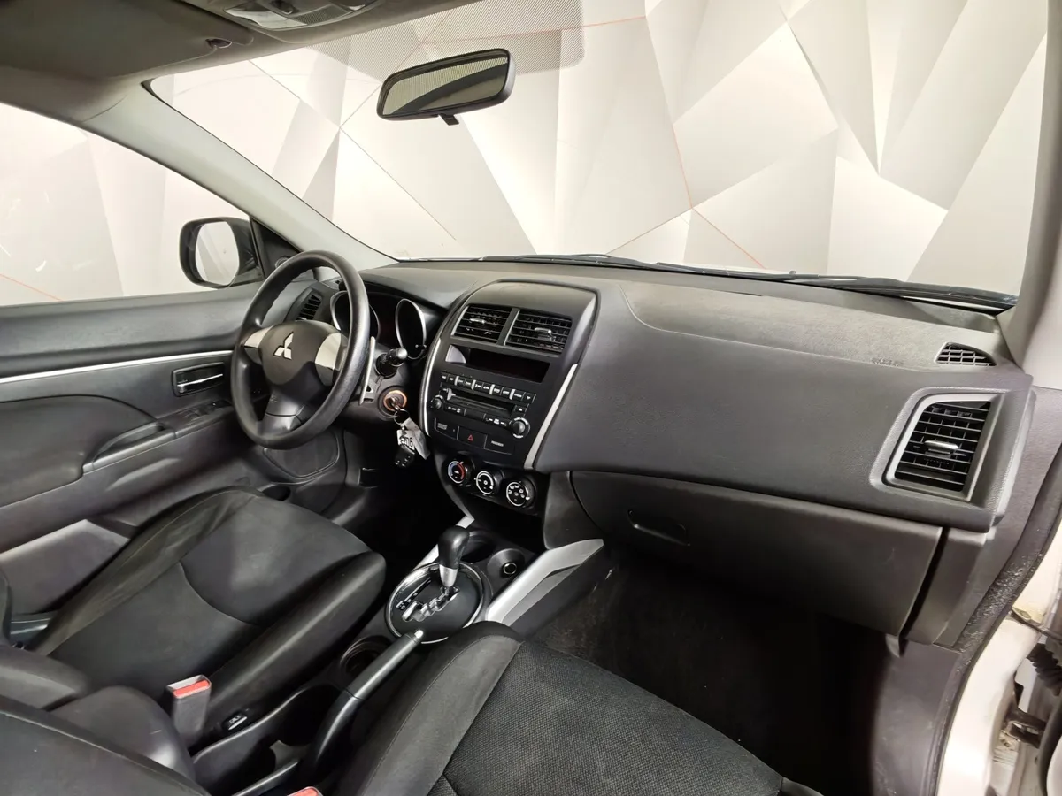 Mitsubishi ASX 1.8 CVT 2WD (140 л.с.) Белый в АВИЛОН. Слайд №12