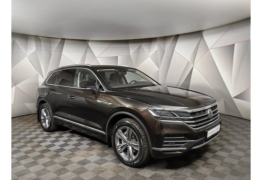 Volkswagen Touareg 2.0 TSI Tiptronic 4Motion (249 л.с.) Exclusive Черный в АВИЛОН. Слайд №3