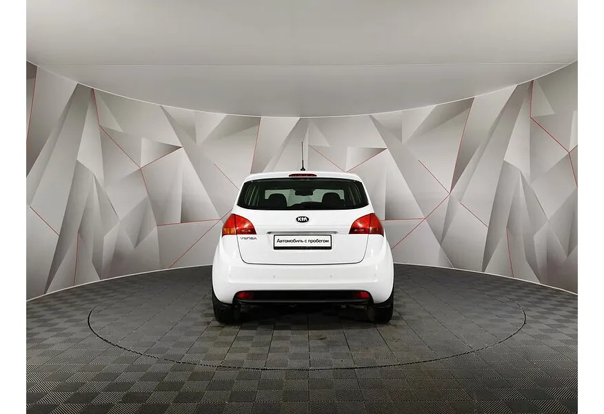 Kia Venga 1.6 AT (125 л.с.) Белый в АВИЛОН. Слайд №8