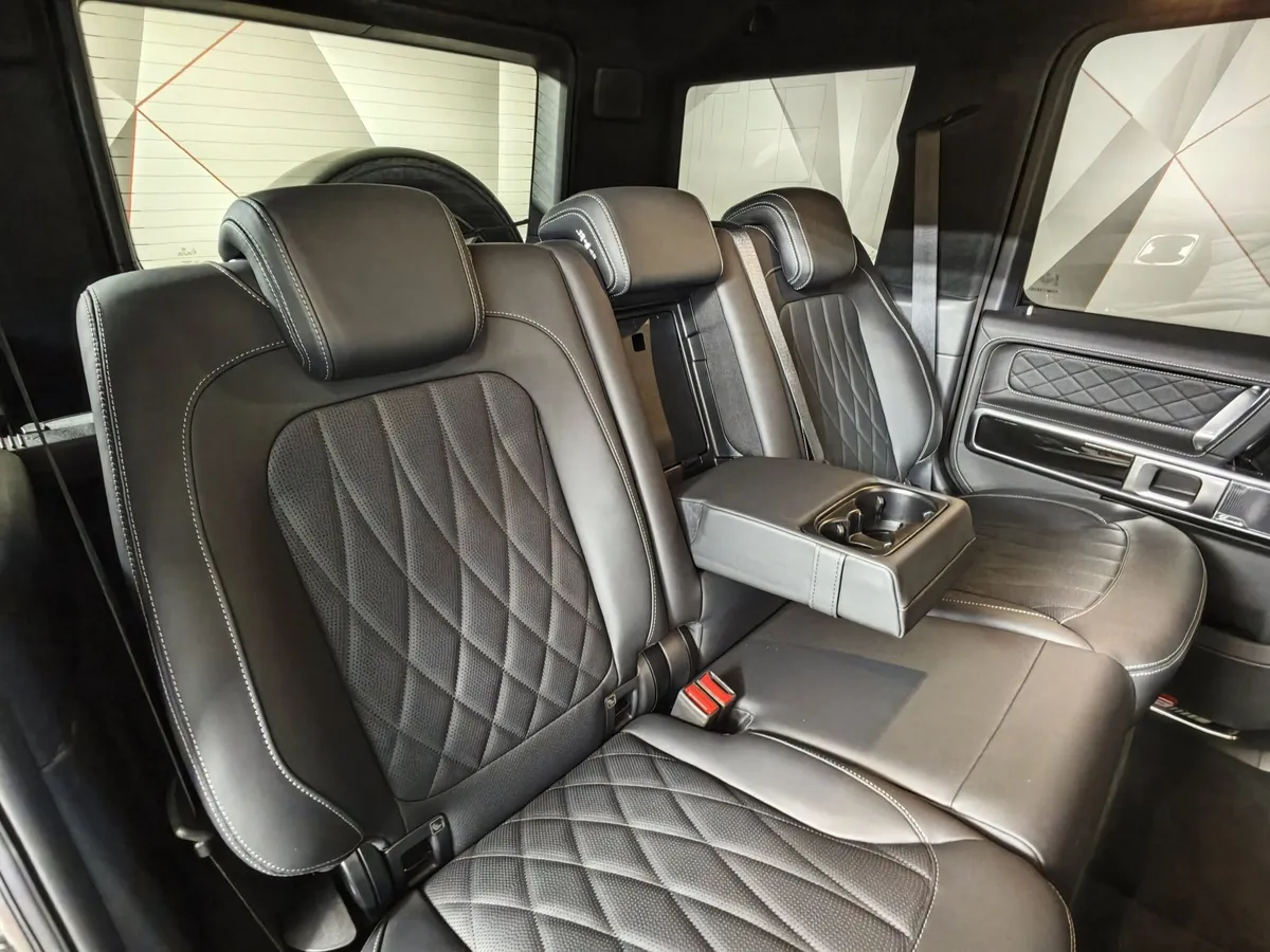 Mercedes-Benz G-Класс G 63 AMG Speedshift 4Matic (585 л.с.) Синий в АВИЛОН. Слайд №17