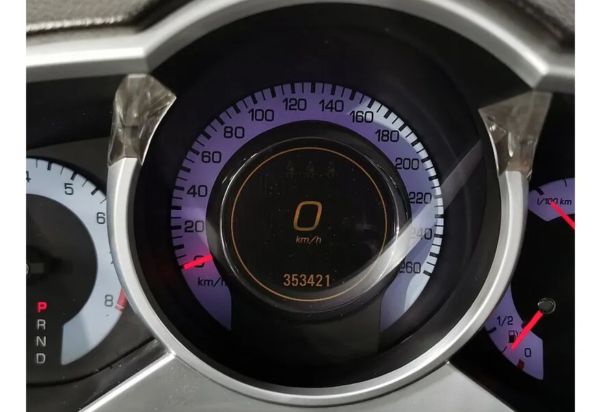 Cadillac SRX 3.0 V6 SIDI (269 л.с.) Белый в АВИЛОН. Слайд №18