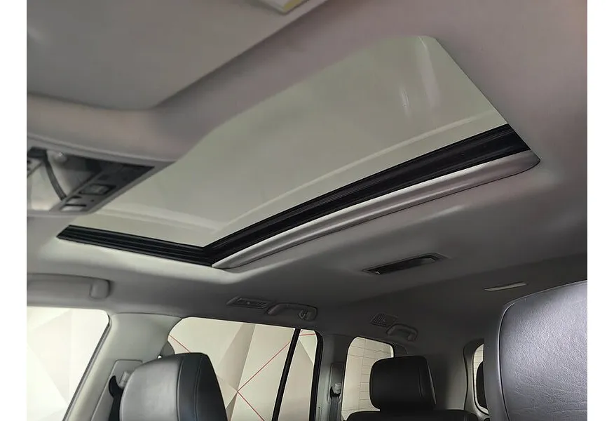 Toyota Land Cruiser 4.5 TD AT (249 л.с.) Черный в АВИЛОН. Слайд №24