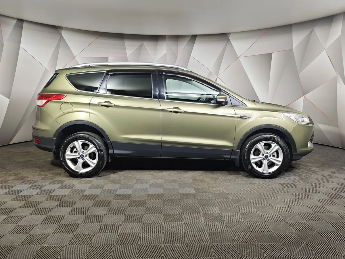 Ford Kuga 2.5 AT (150 л.с.) Trend Plus Желтый в АВИЛОН. Слайд №6