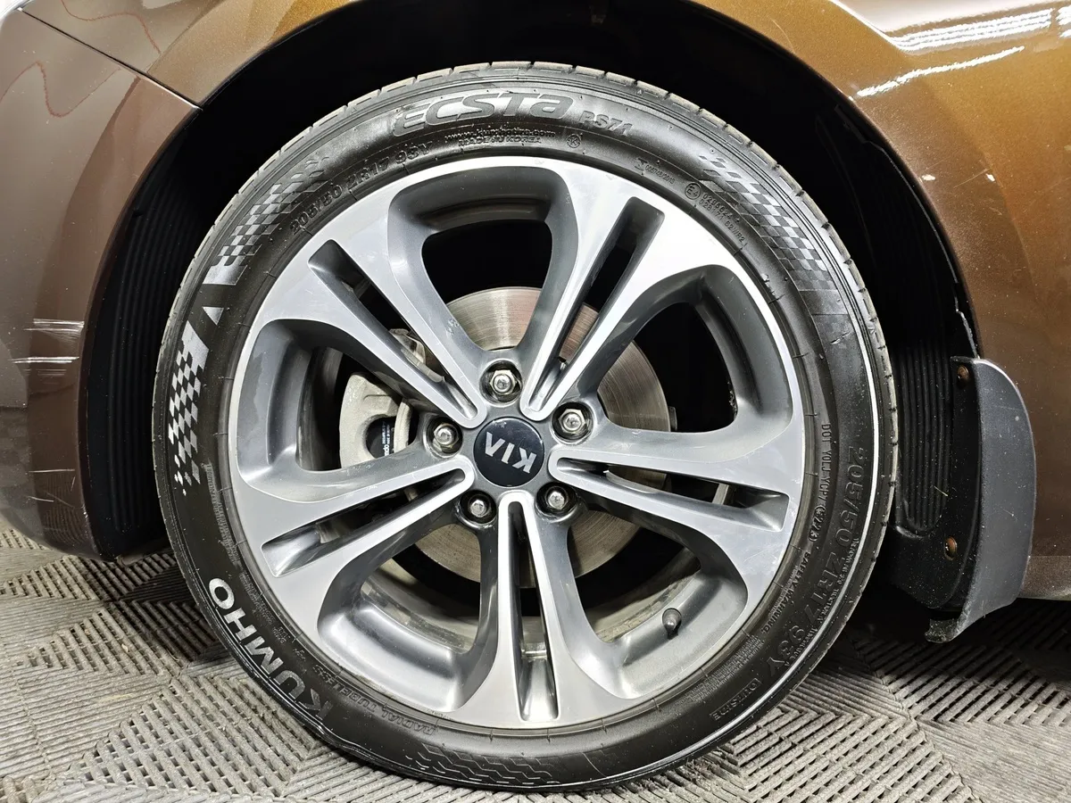 Kia Cerato 1.6 AT (130 л.с.) Коричневый в АВИЛОН. Слайд №9
