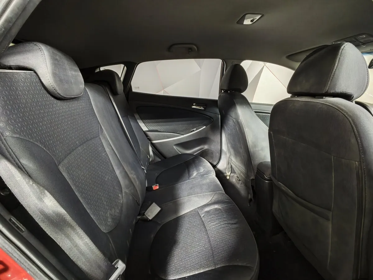 Hyundai Solaris 1.6 AT (123 л.с.) Active Красный в АВИЛОН. Слайд №15