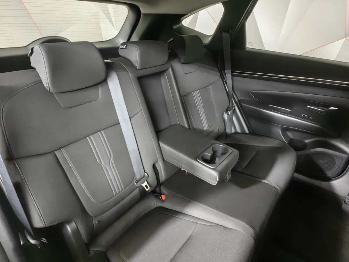 Hyundai Tucson D2.0 Smartstream 8AT 4WD (186 л.с.) N Line Lifestyle Белый в АВИЛОН. Слайд №17
