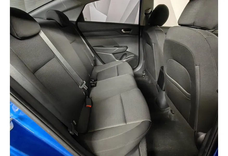 Hyundai Solaris 1.6 AT (123 л.с.) Comfort Синий в АВИЛОН. Слайд №16