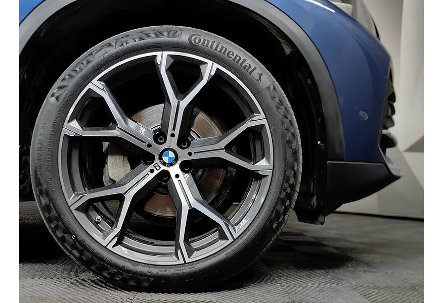 BMW X5 xDrive30d Steptronic (249 л.с.) Business Plus Синий в АВИЛОН. Слайд №7