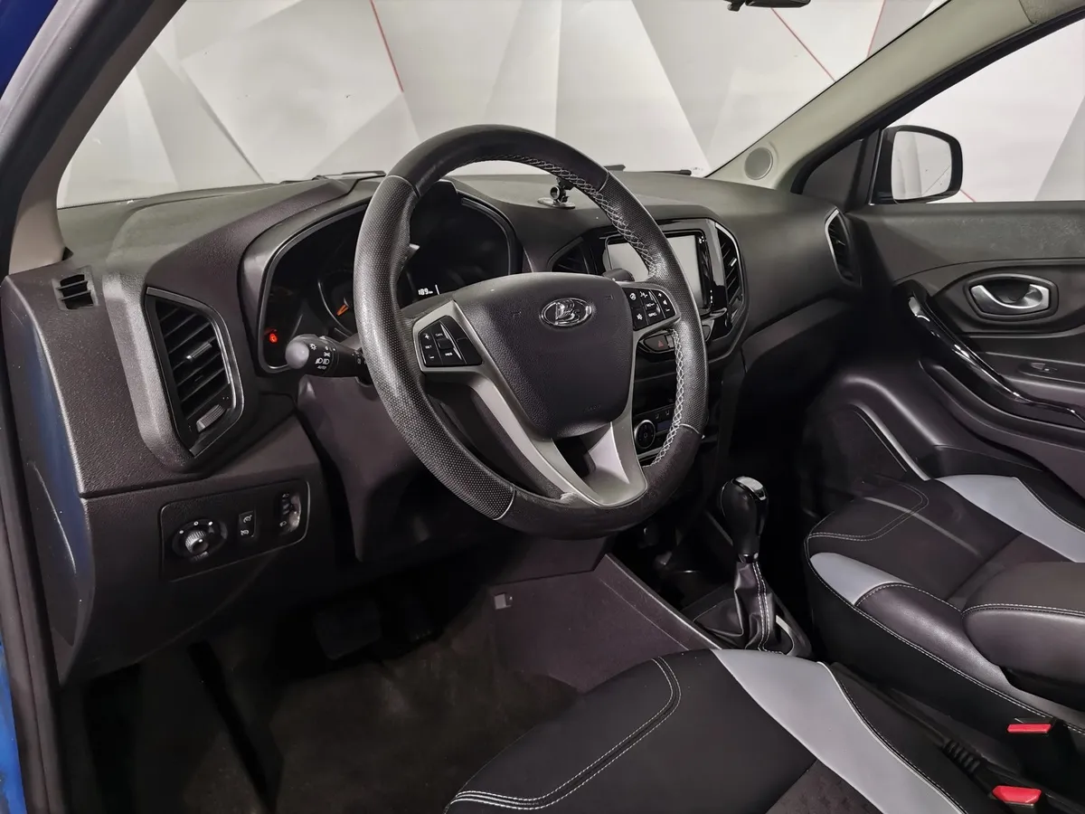 ВАЗ (Lada) XRAY Cross 1.6 CVT (113 л.с.) Синий в АВИЛОН. Слайд №17