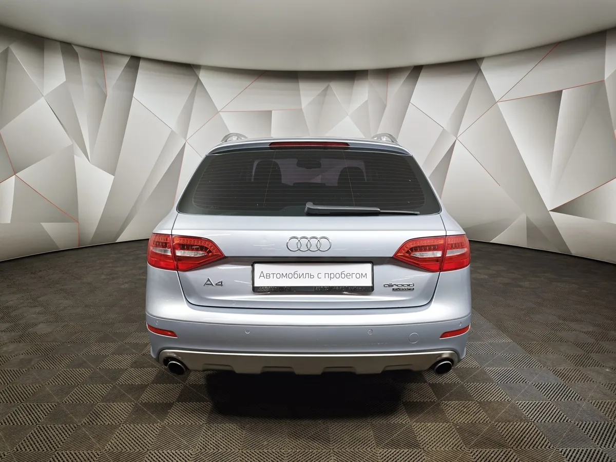 Audi A4 2.0 TFSI S tronic quattro (225 л.с.) Серебристый в АВИЛОН. Слайд №8