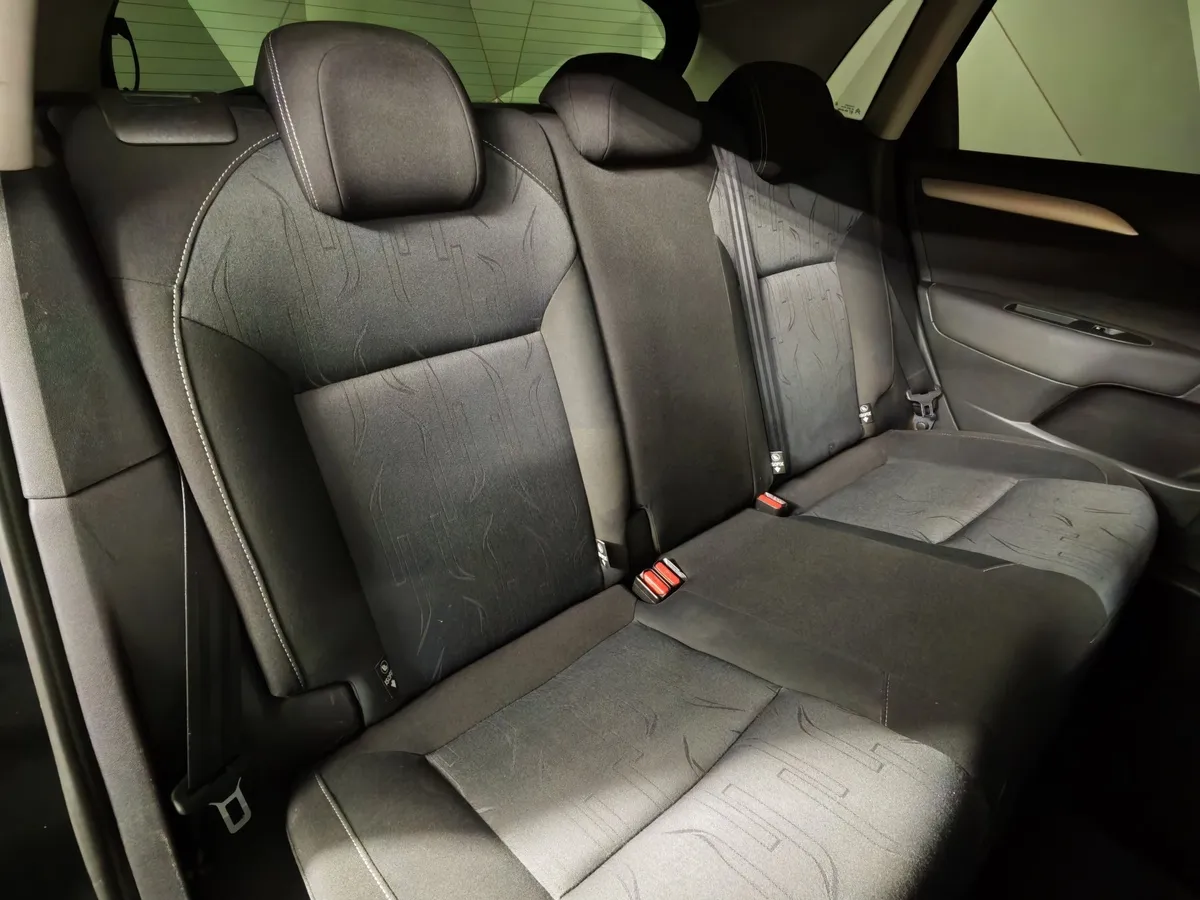 Citroen C4 1.6 VTi MT (120 л.с.) Черный в АВИЛОН. Слайд №17