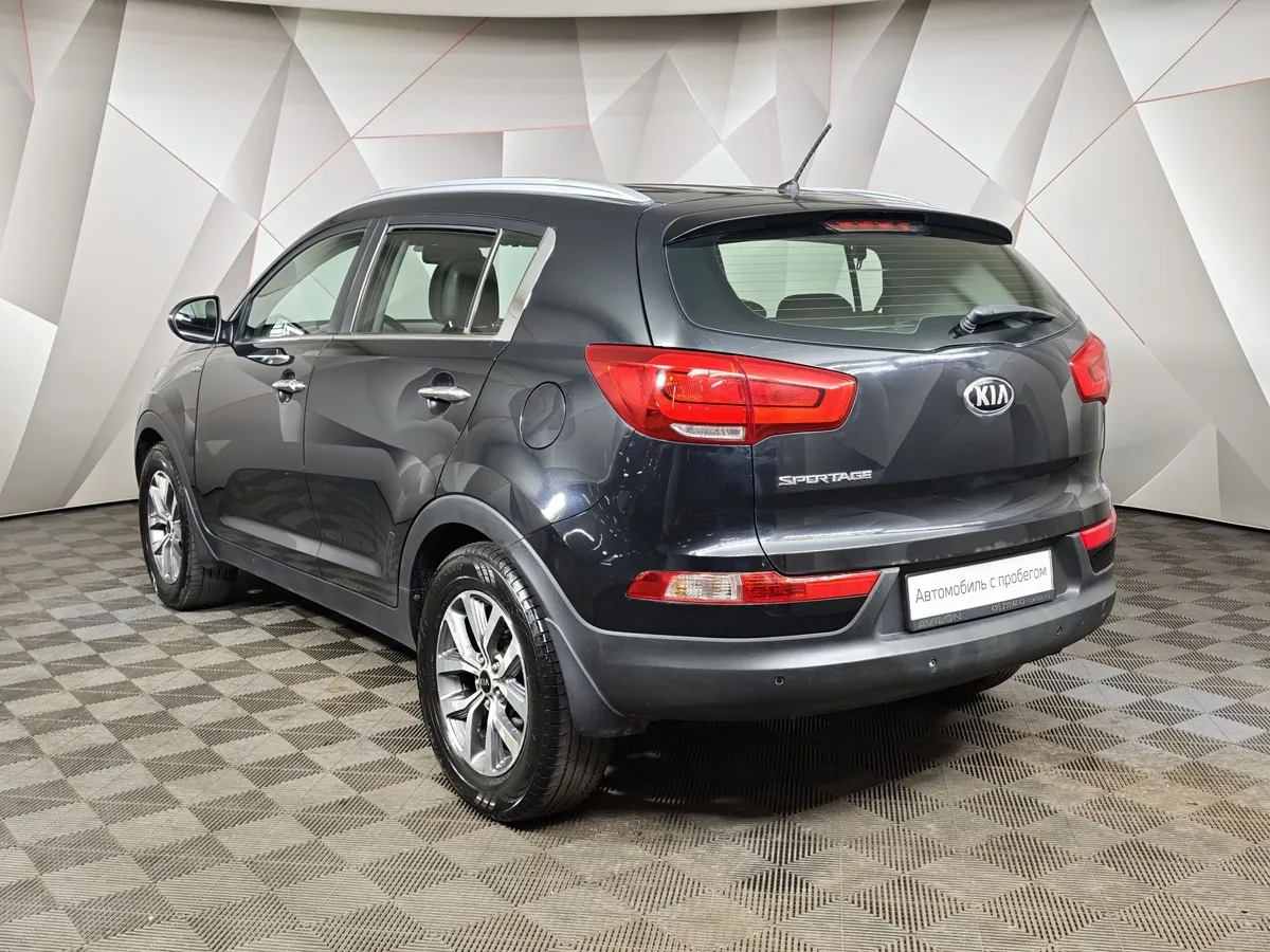 Kia Sportage 2.0 AT AWD (150 л.с.) Черный в АВИЛОН. Слайд №4
