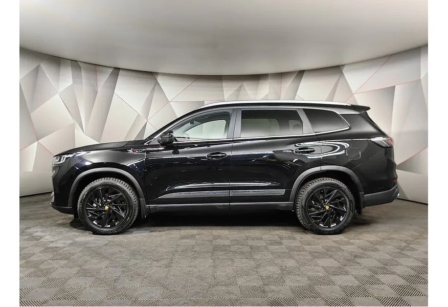 Chery Tiggo 8 Pro Max 2.0 AMT AWD (197 л.с.) Ultimate Черный в АВИЛОН. Слайд №5