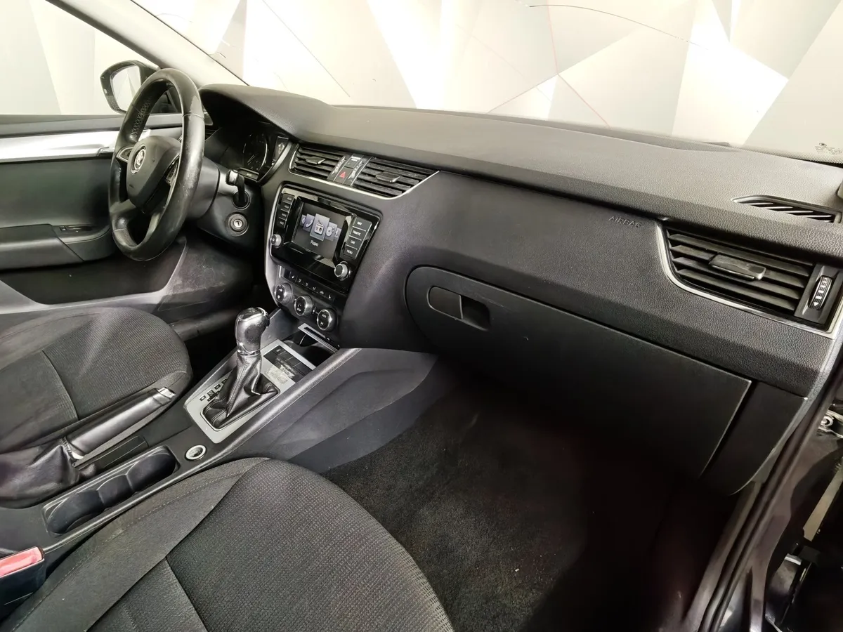 Skoda Octavia 1.8 TSI DSG (180 л.с.) Черный в АВИЛОН. Слайд №12