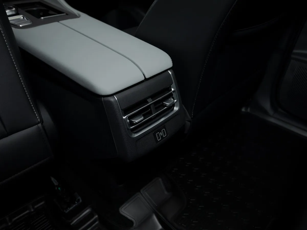 Changan CS75PLUS 2.0 AT 2WD (235 л.с.) Tech+ Белый в АВИЛОН. Слайд №11