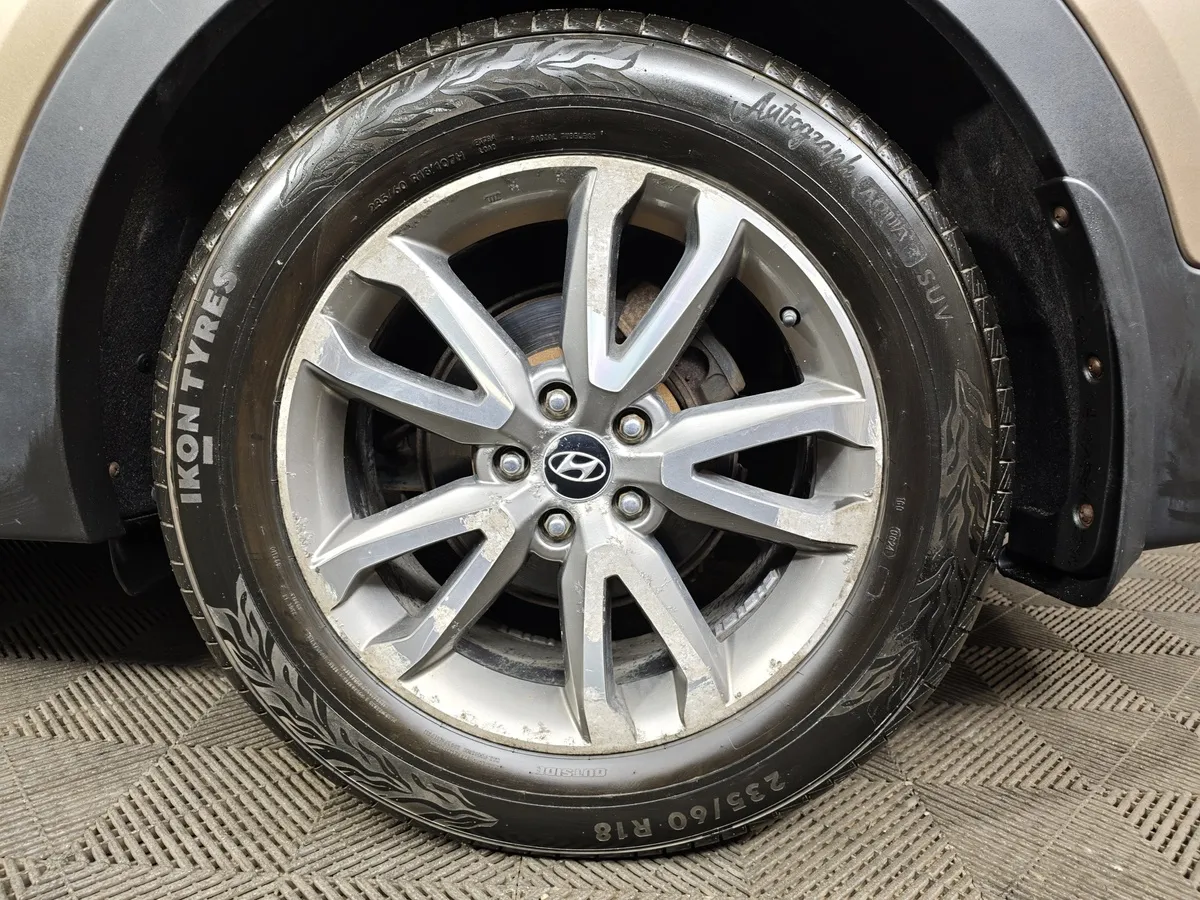 Hyundai Santa Fe 2.2 CRDi AT 4WD (197 л.с.) Коричневый в АВИЛОН. Слайд №9