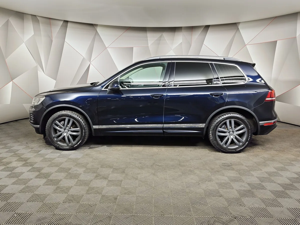 Volkswagen Touareg 3.6 FSI Tiptronic 4Motion (249 л.с.) V6 FSI Синий в АВИЛОН. Слайд №5